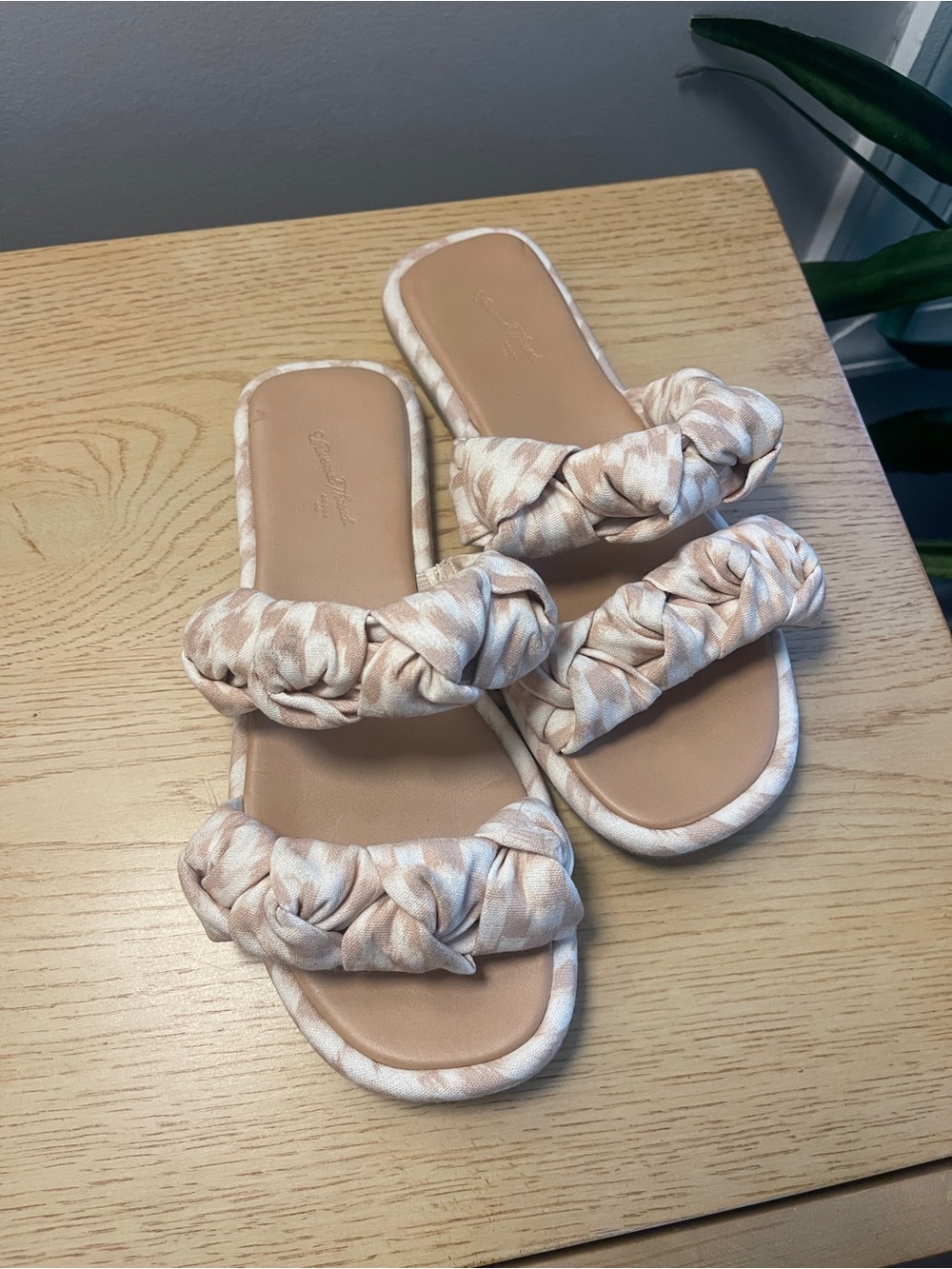 Universal Thread Braided Double-Strap Slide Sandals - Beige Blush